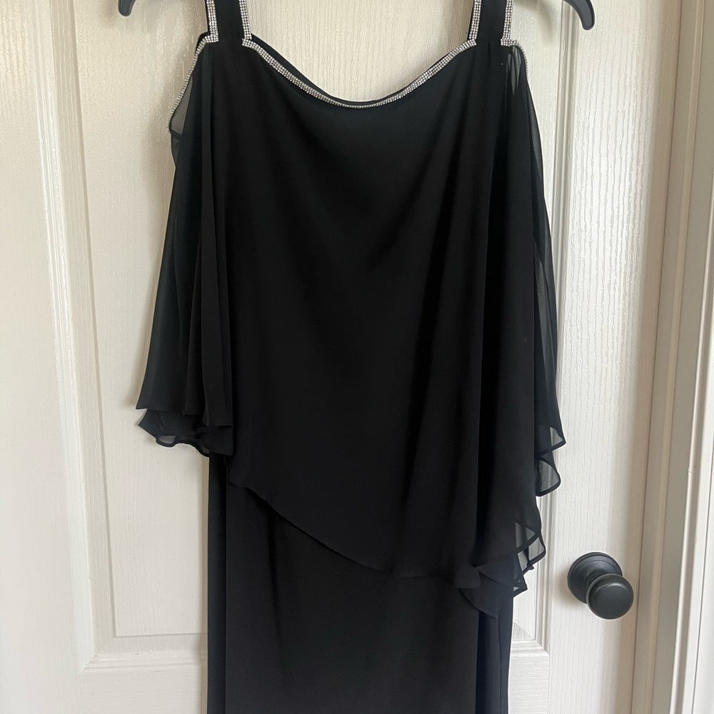 Elegant Black Evening Dress